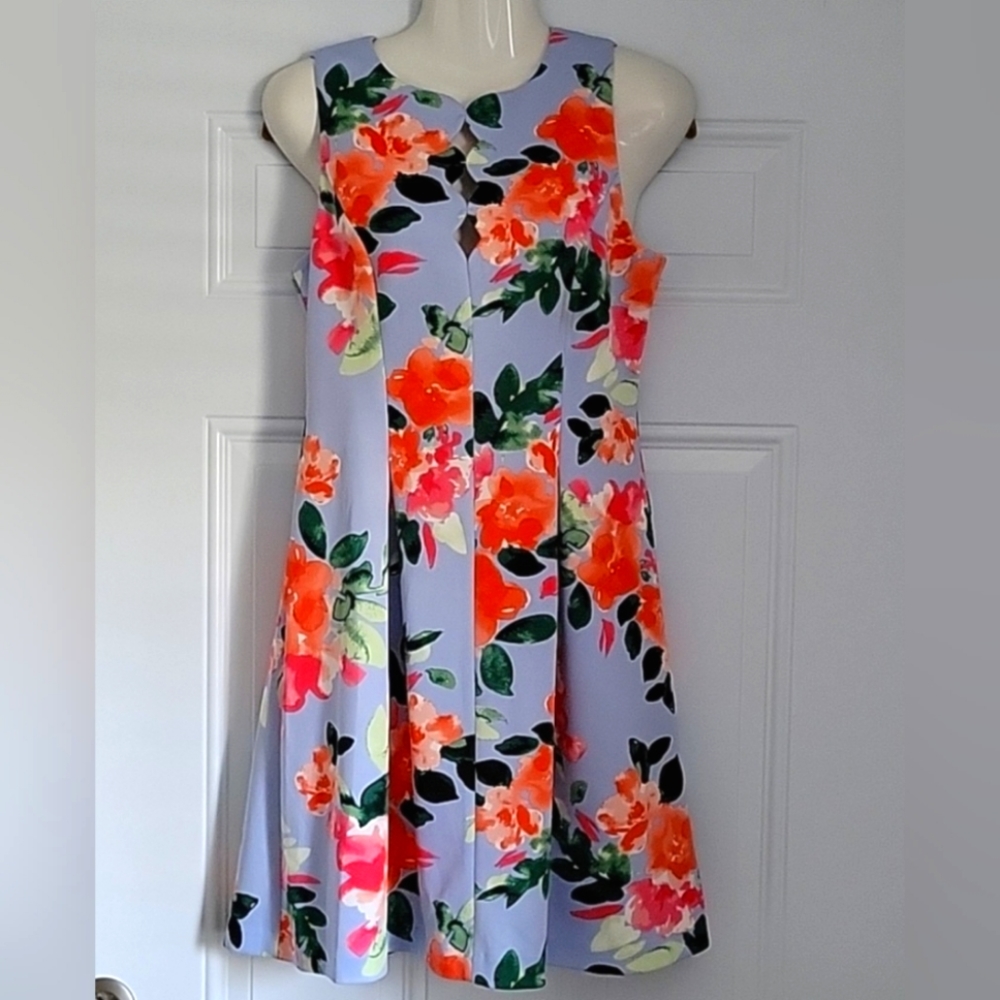 Vince Camuto Dress